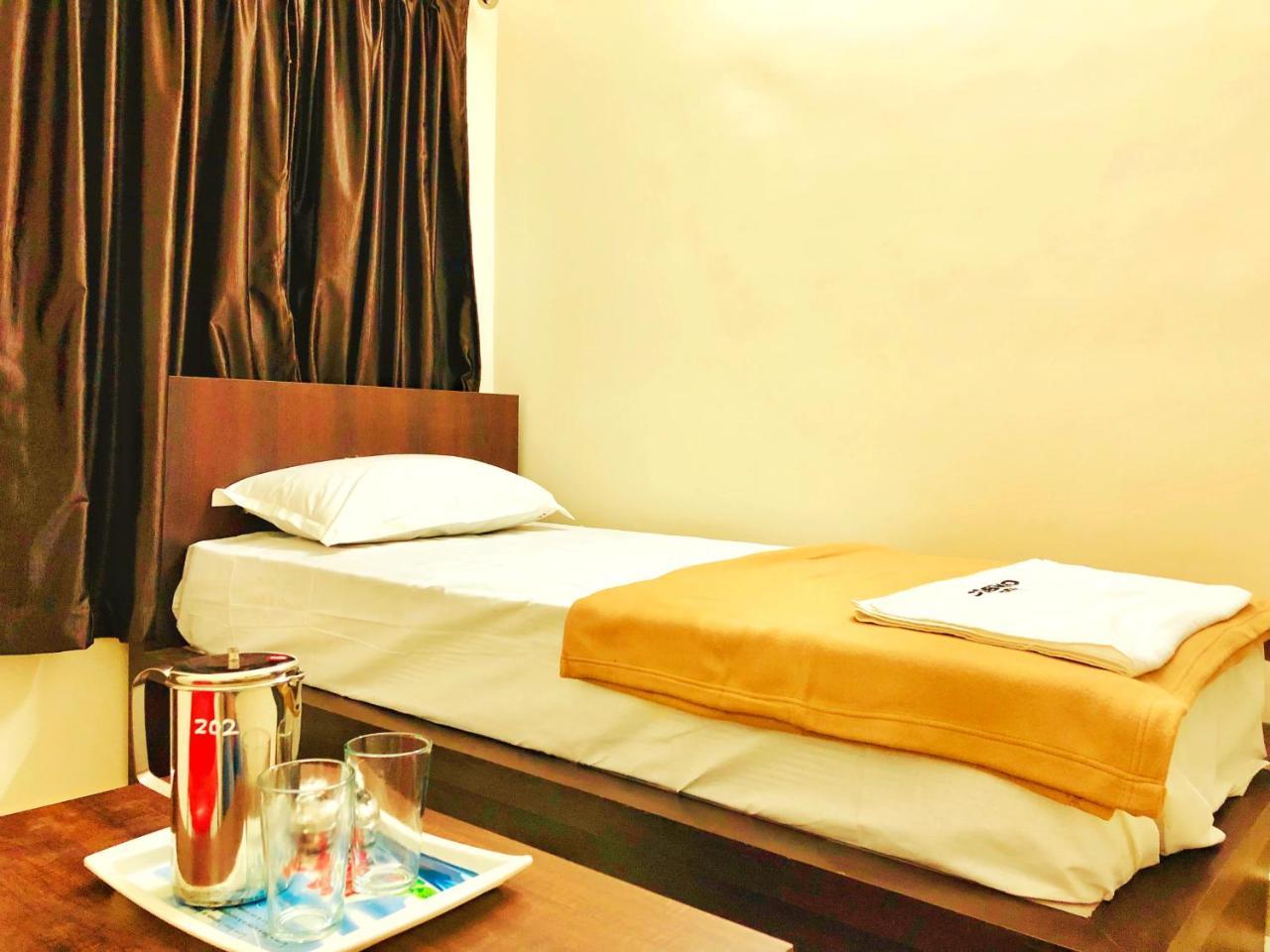 Cosmo Lodge Μπανγκαλόρ Εξωτερικό φωτογραφία