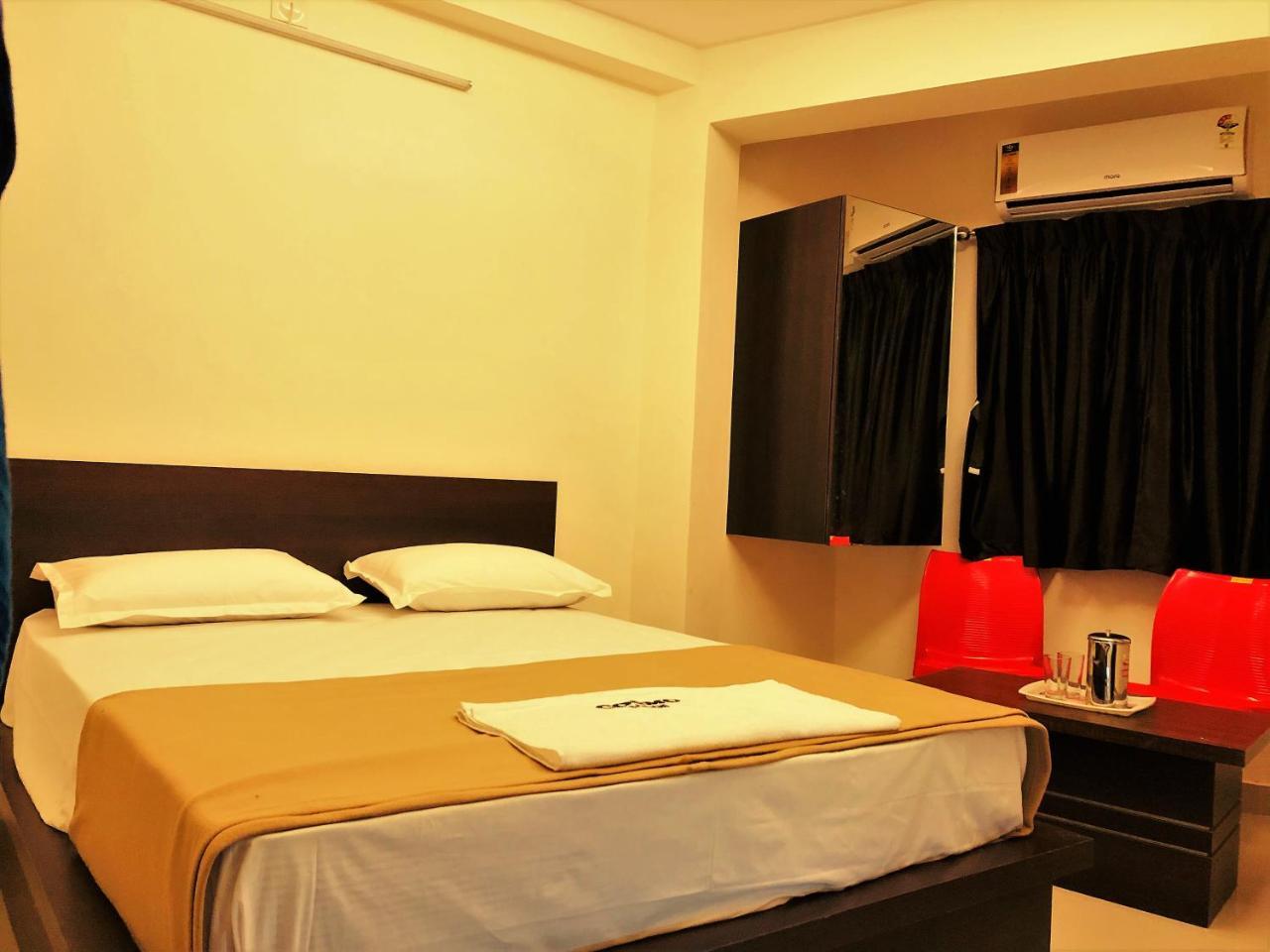 Cosmo Lodge Μπανγκαλόρ Εξωτερικό φωτογραφία