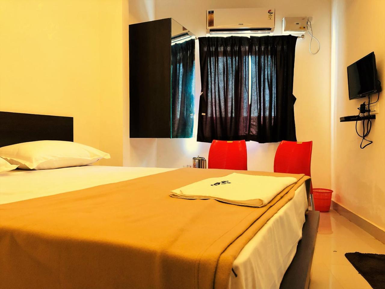 Cosmo Lodge Μπανγκαλόρ Εξωτερικό φωτογραφία